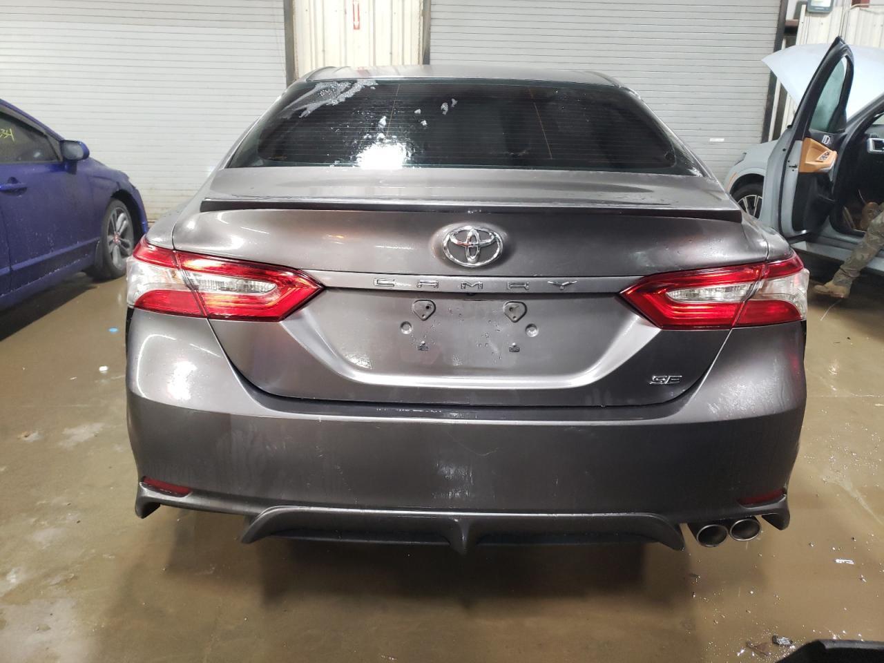 2018 TOYOTA CAMRY L - Image 6