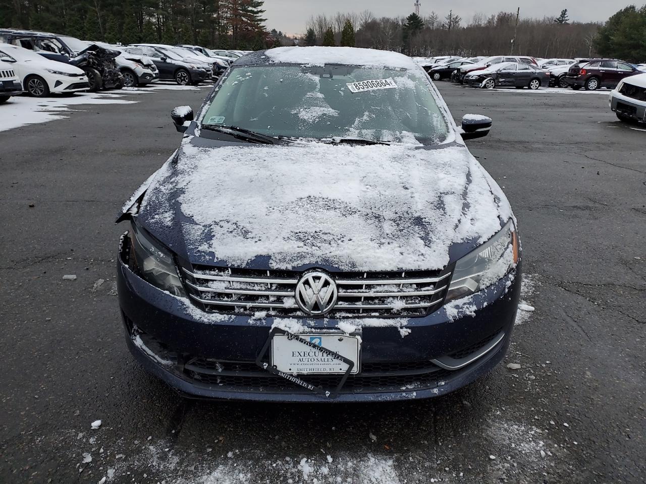 2013 VOLKSWAGEN PASSAT SE - Image 5