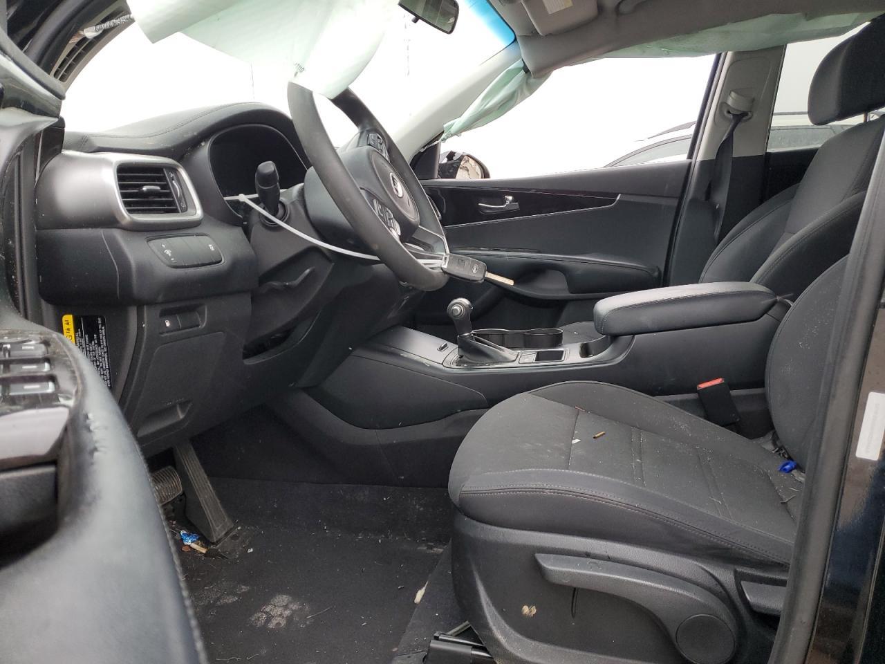 2017 KIA SORENTO LX - Фото 7