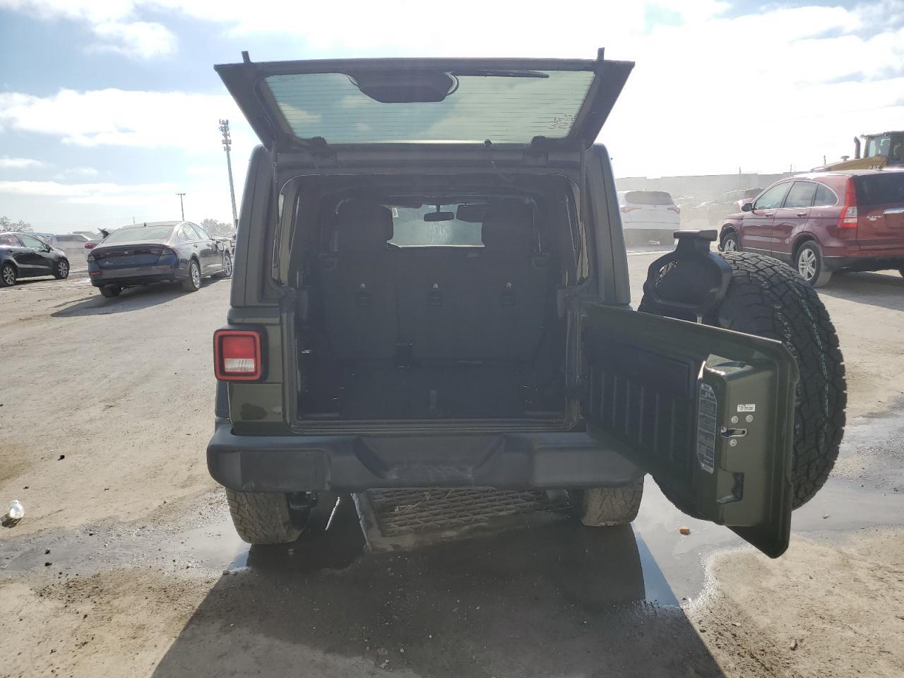 2020 JEEP WRANGLER U - Фото 6