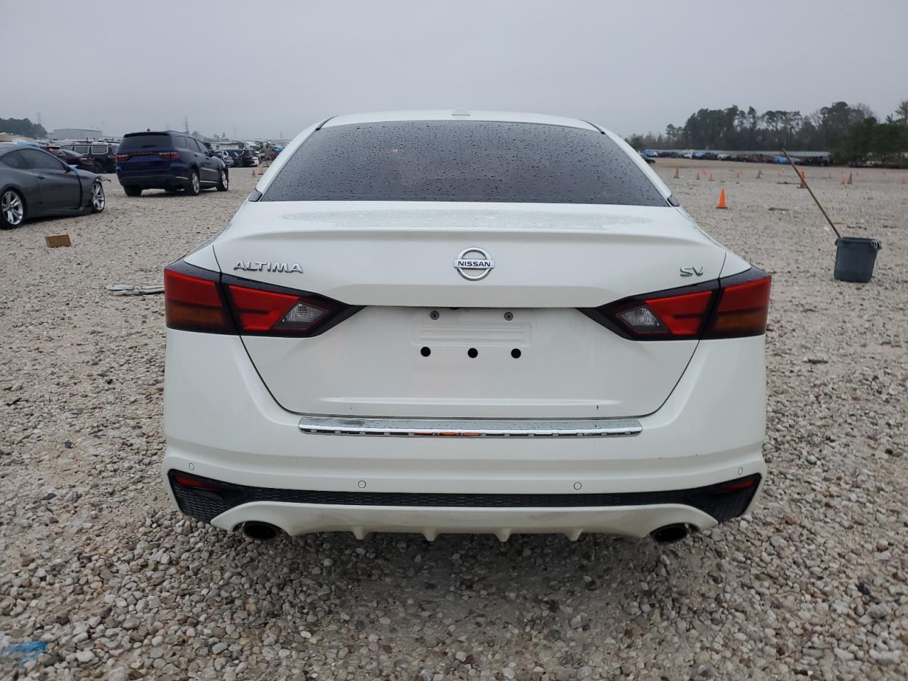 2020 NISSAN ALTIMA SV - Фото 6