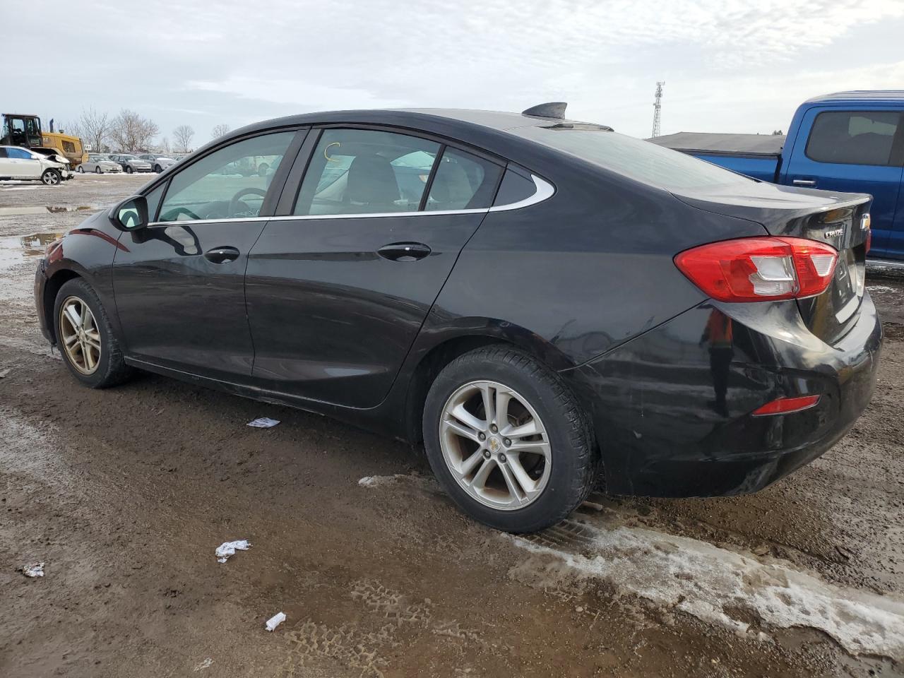 2017 CHEVROLET CRUZE LT - Image 2