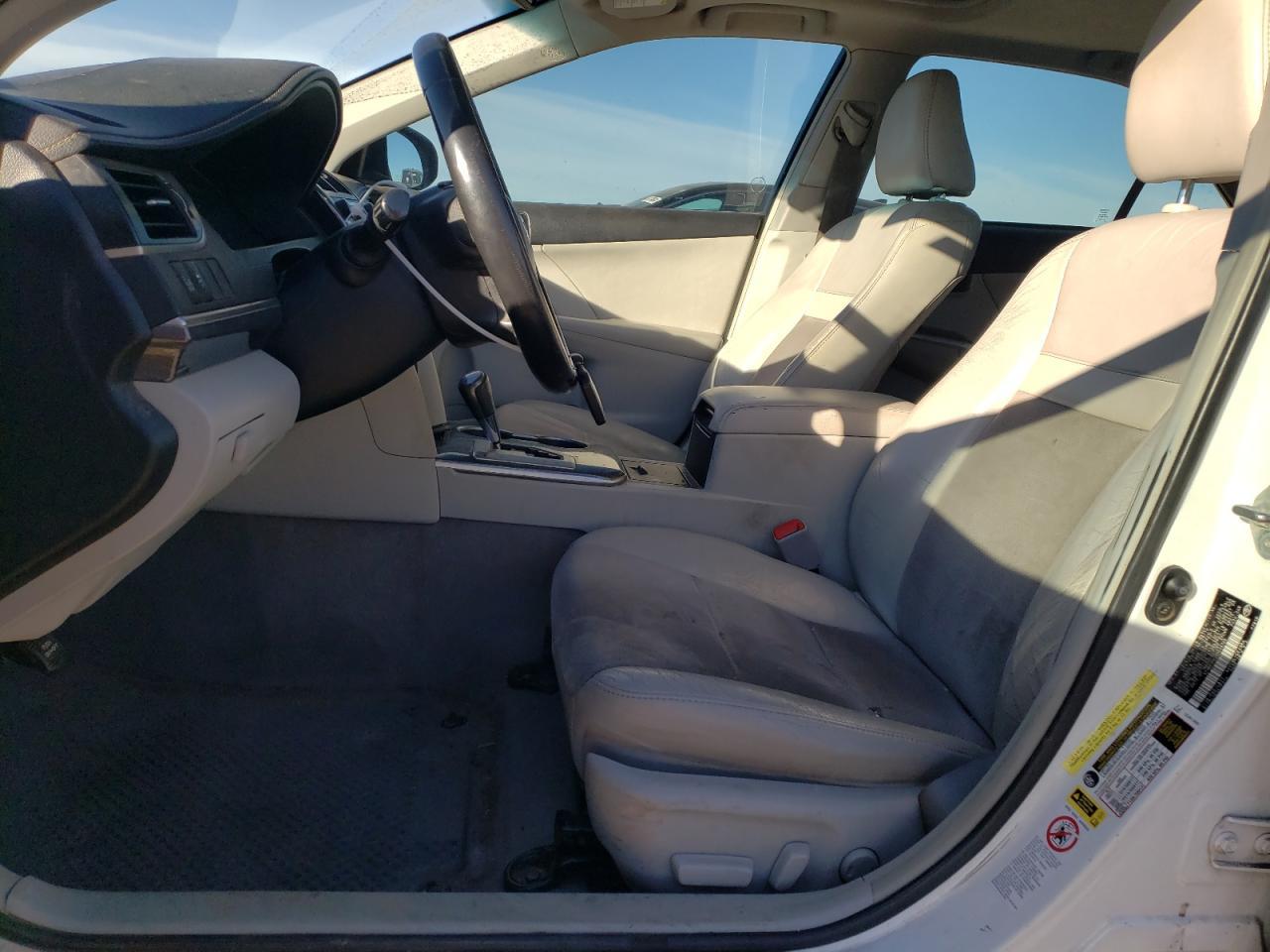 2012 TOYOTA CAMRY HYBR - Фото 7