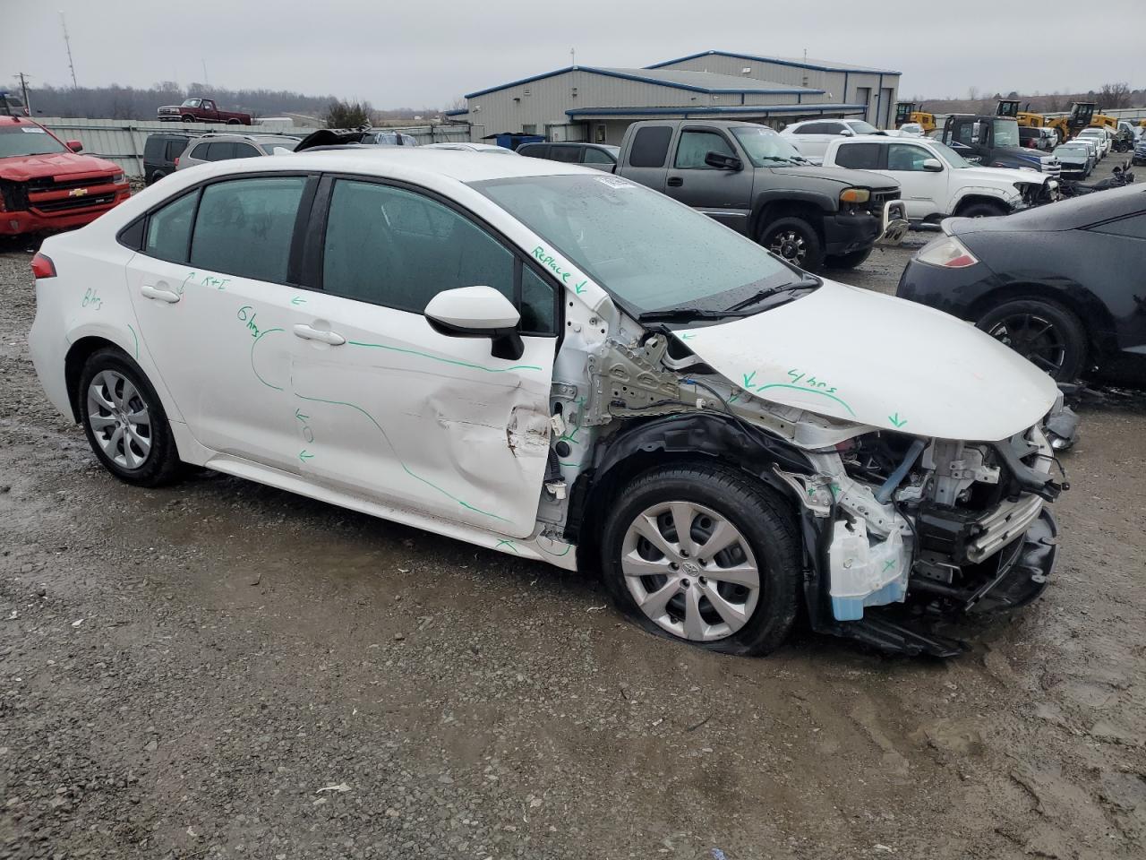 2021 TOYOTA COROLLA LE - Фото 4