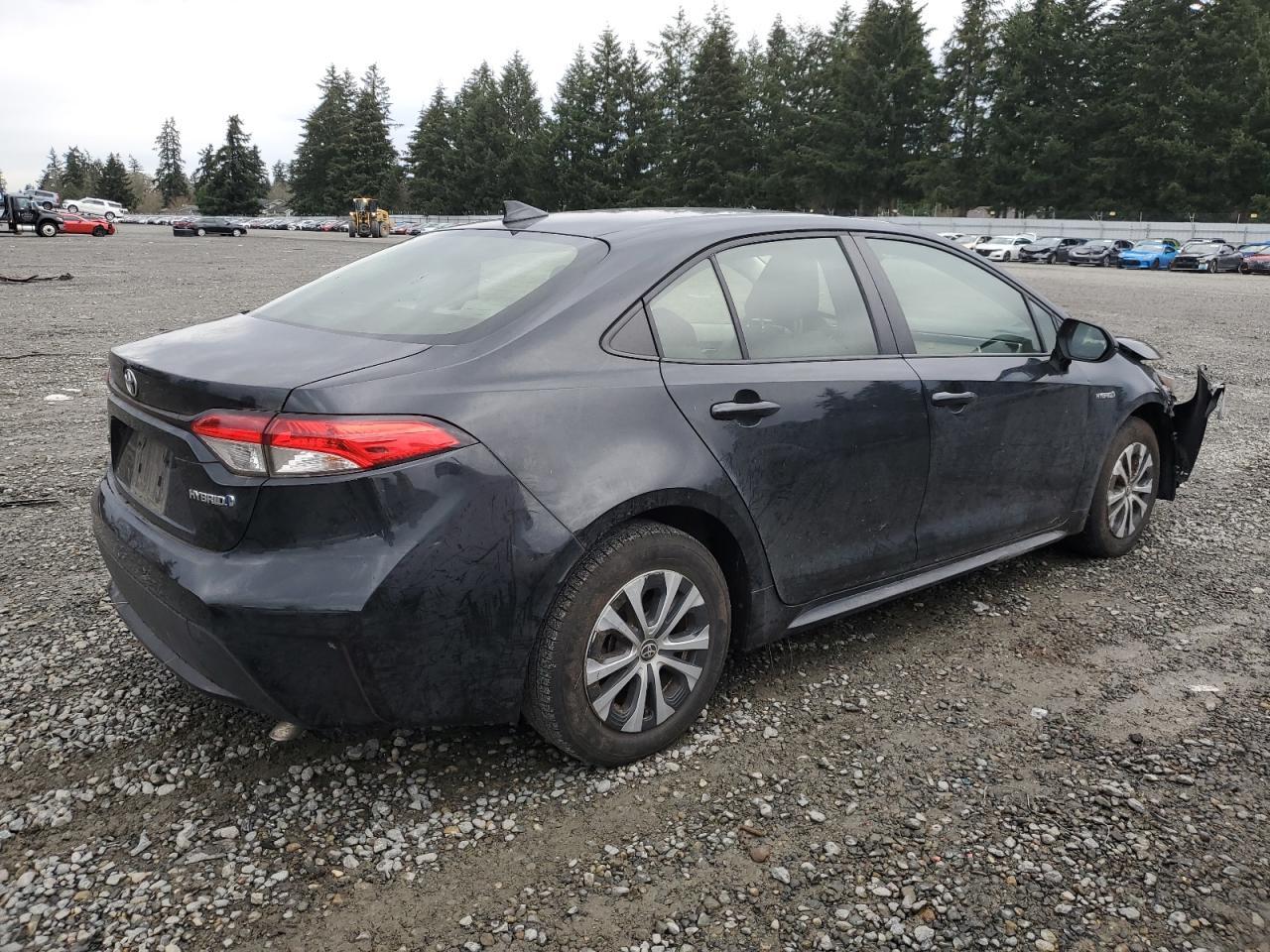 2020 TOYOTA COROLLA LE - Фото 3