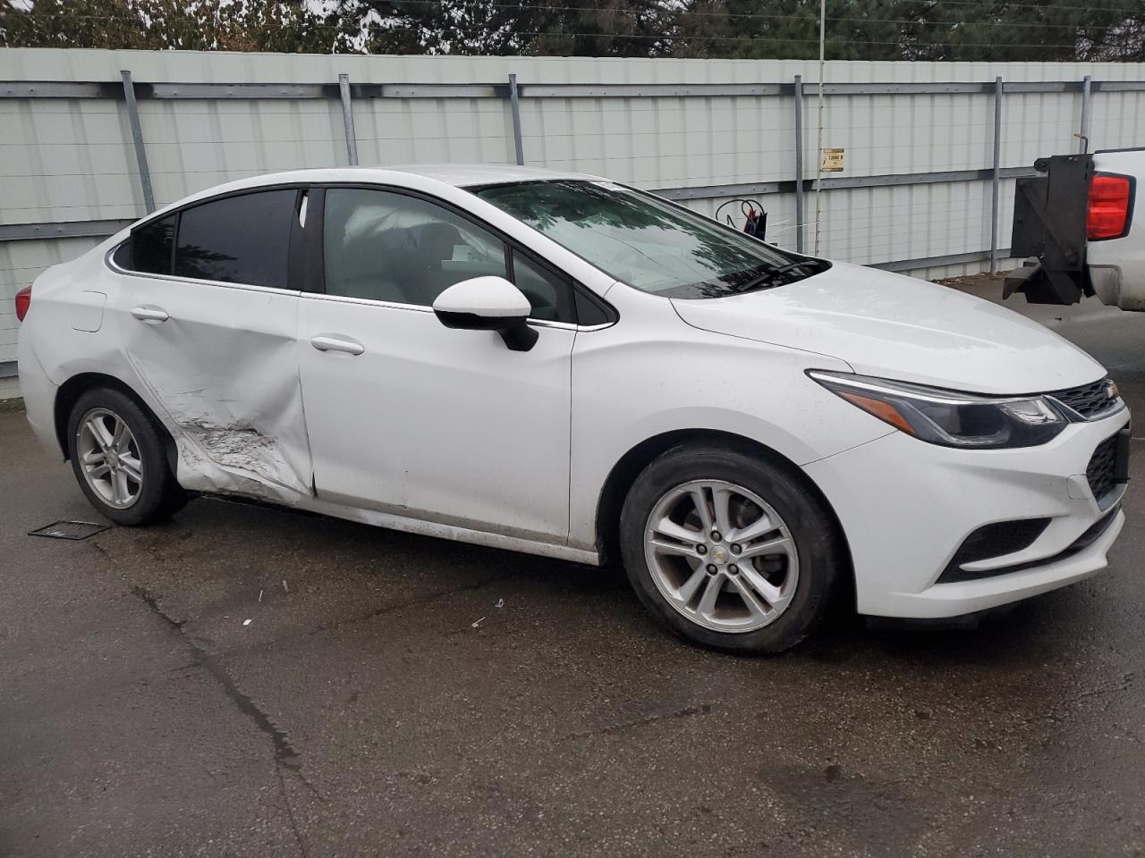 2016 CHEVROLET CRUZE LT - Image 4
