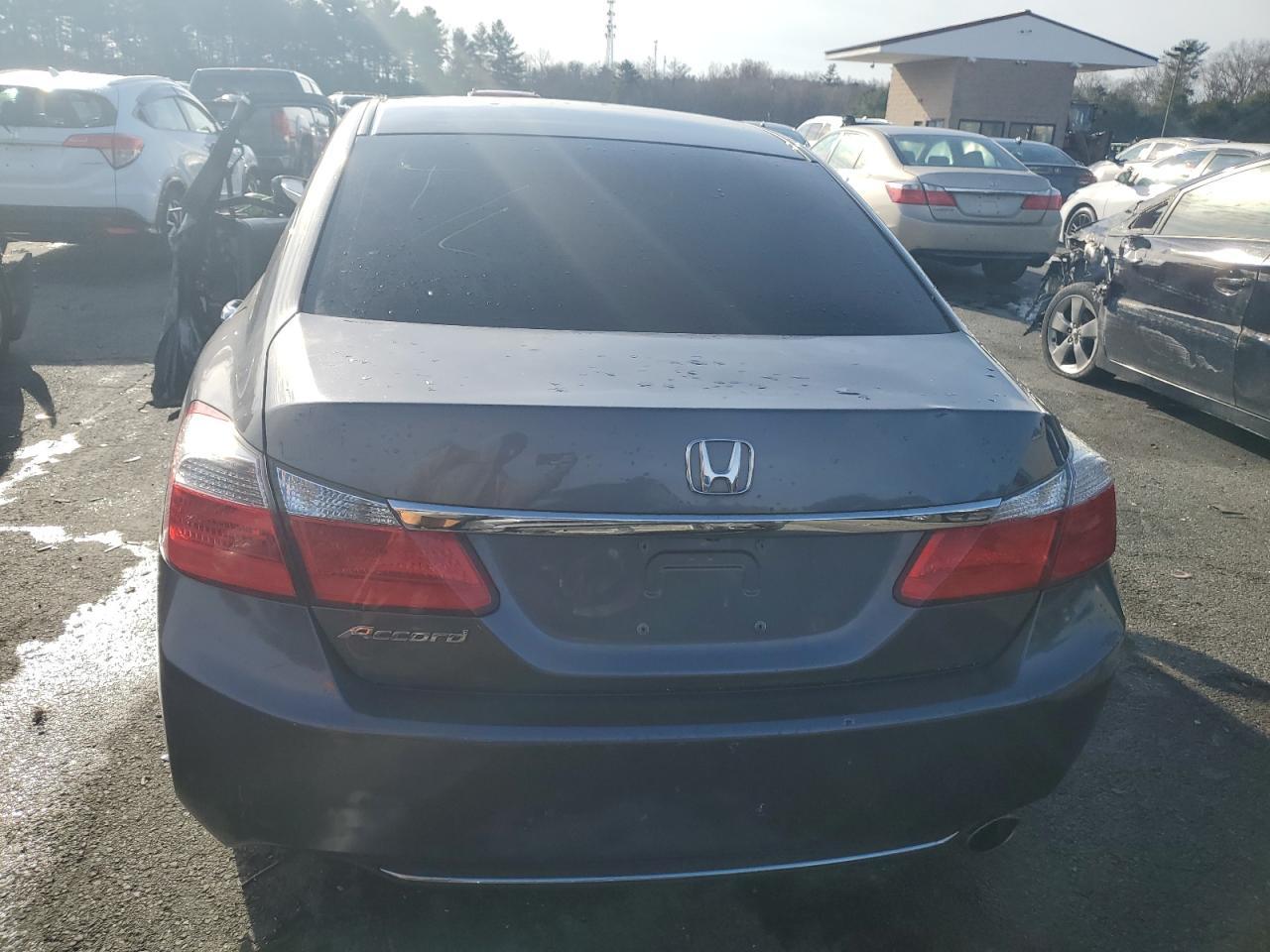 2014 HONDA ACCORD LX - Фото 6