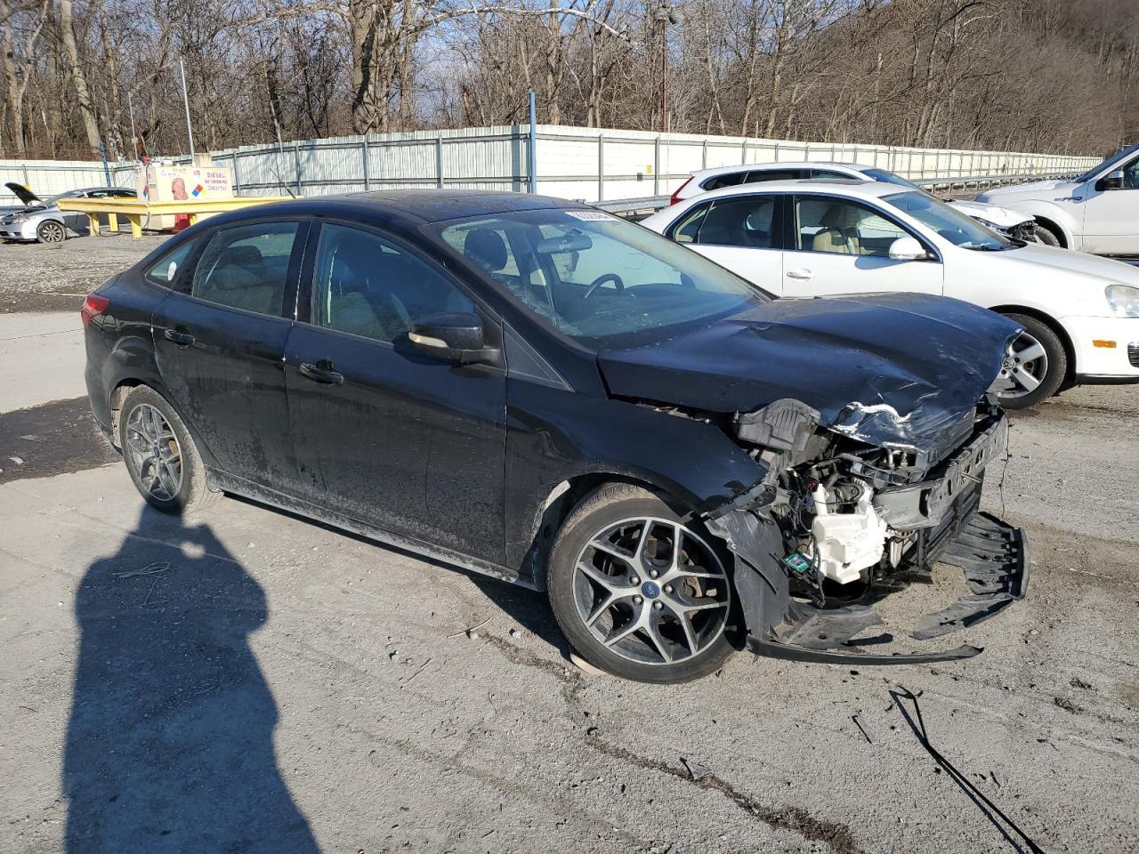 2017 FORD FOCUS SEL - Image 4