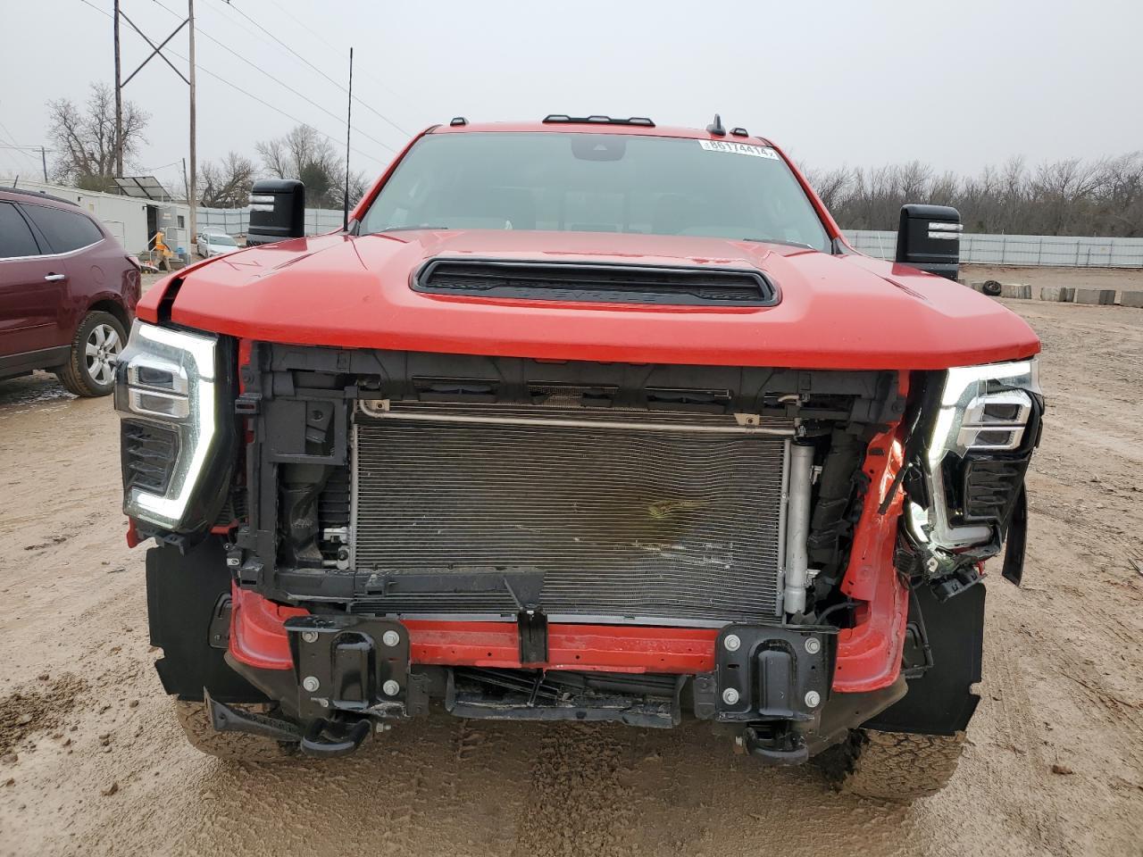 2024 CHEVROLET SILVERADO - Image 5