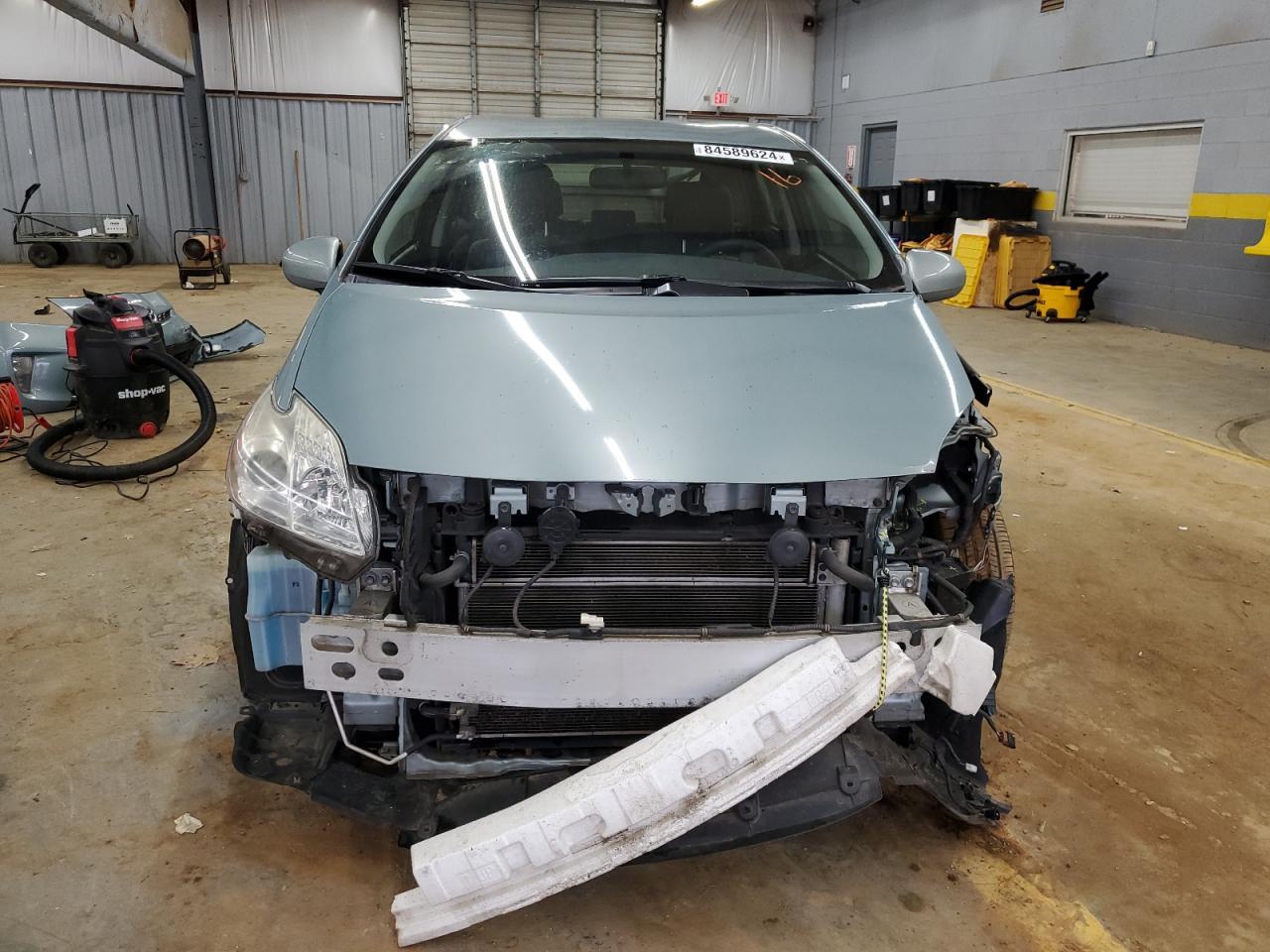 2015 TOYOTA PRIUS - Фото 5