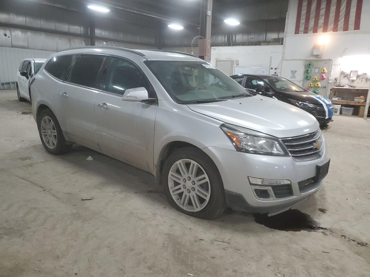 2014 CHEVROLET TRAVERSE L - Image 4