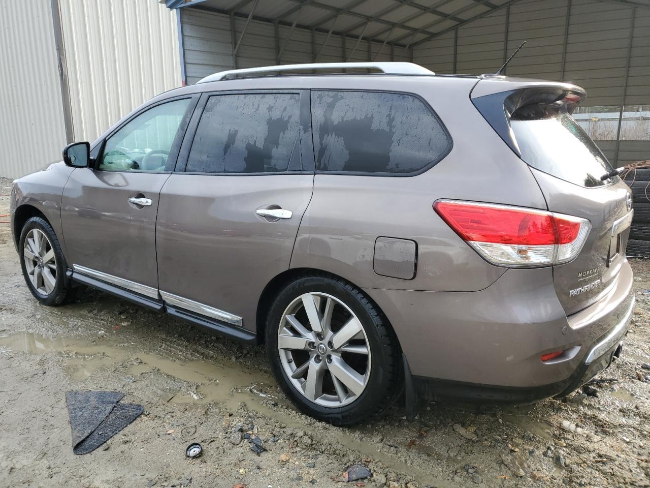2013 NISSAN PATHFINDER - Фото 2