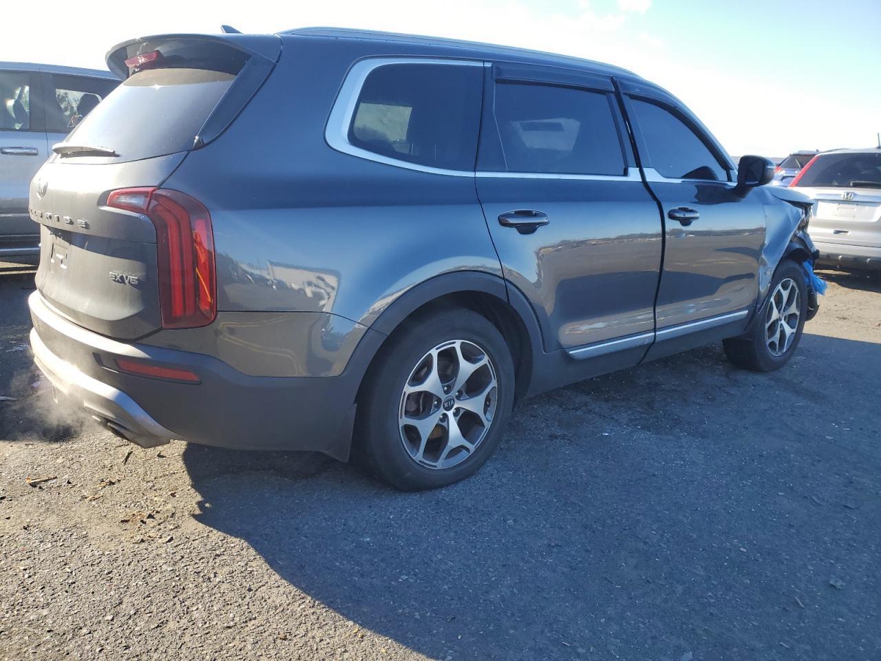 2020 KIA TELLURIDE - Image 3