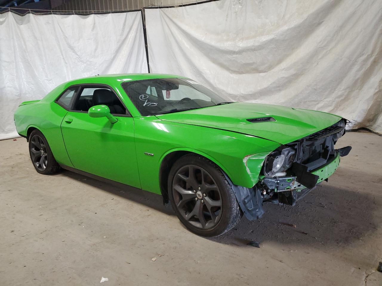 2017 DODGE CHALLENGER - Фото 4