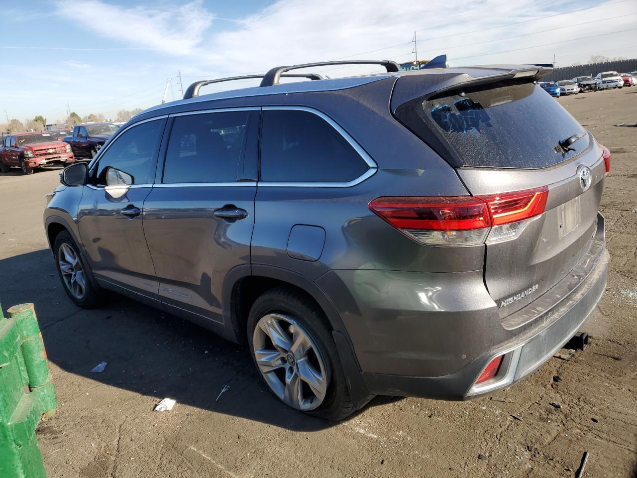 2018 TOYOTA HIGHLANDER - Фото 2
