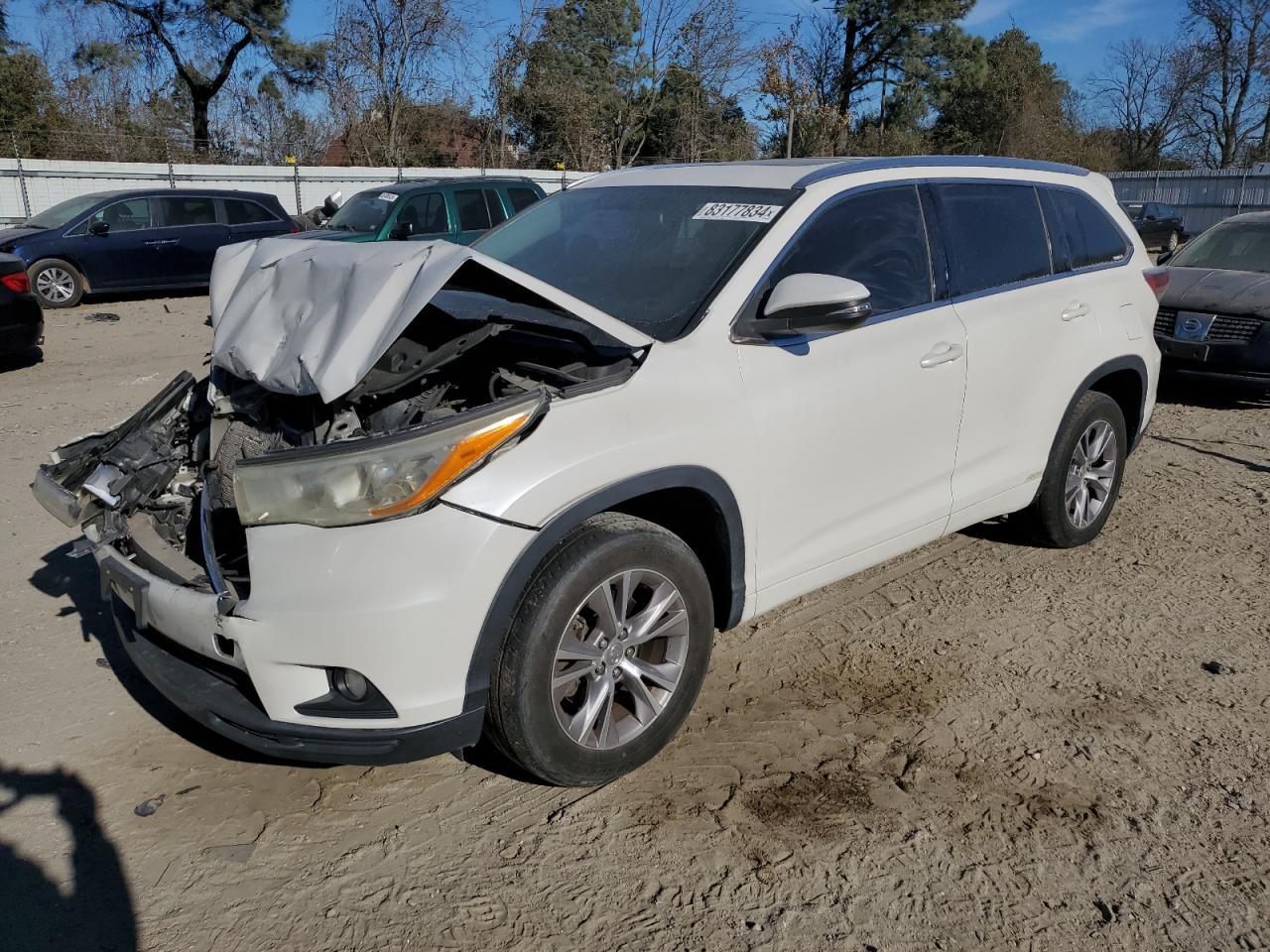 2014 TOYOTA HIGHLANDER