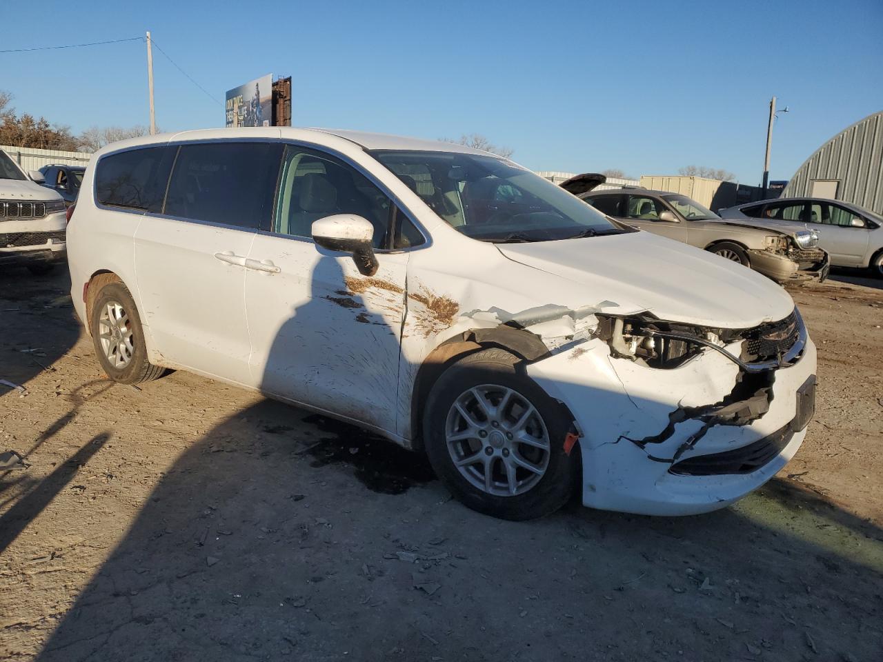 2017 CHRYSLER PACIFICA L - Фото 4