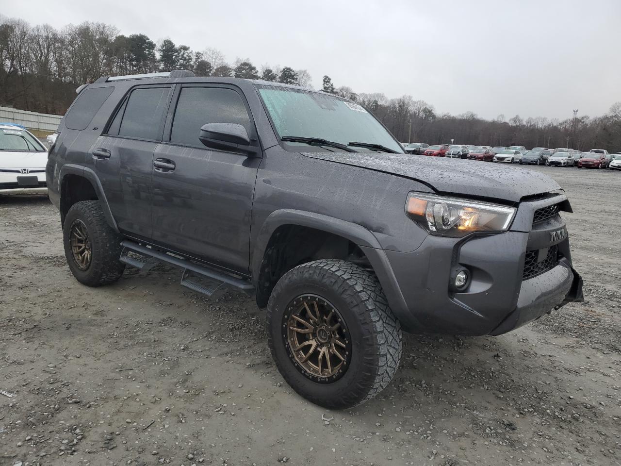 2022 TOYOTA 4RUNNER SR - Image 4