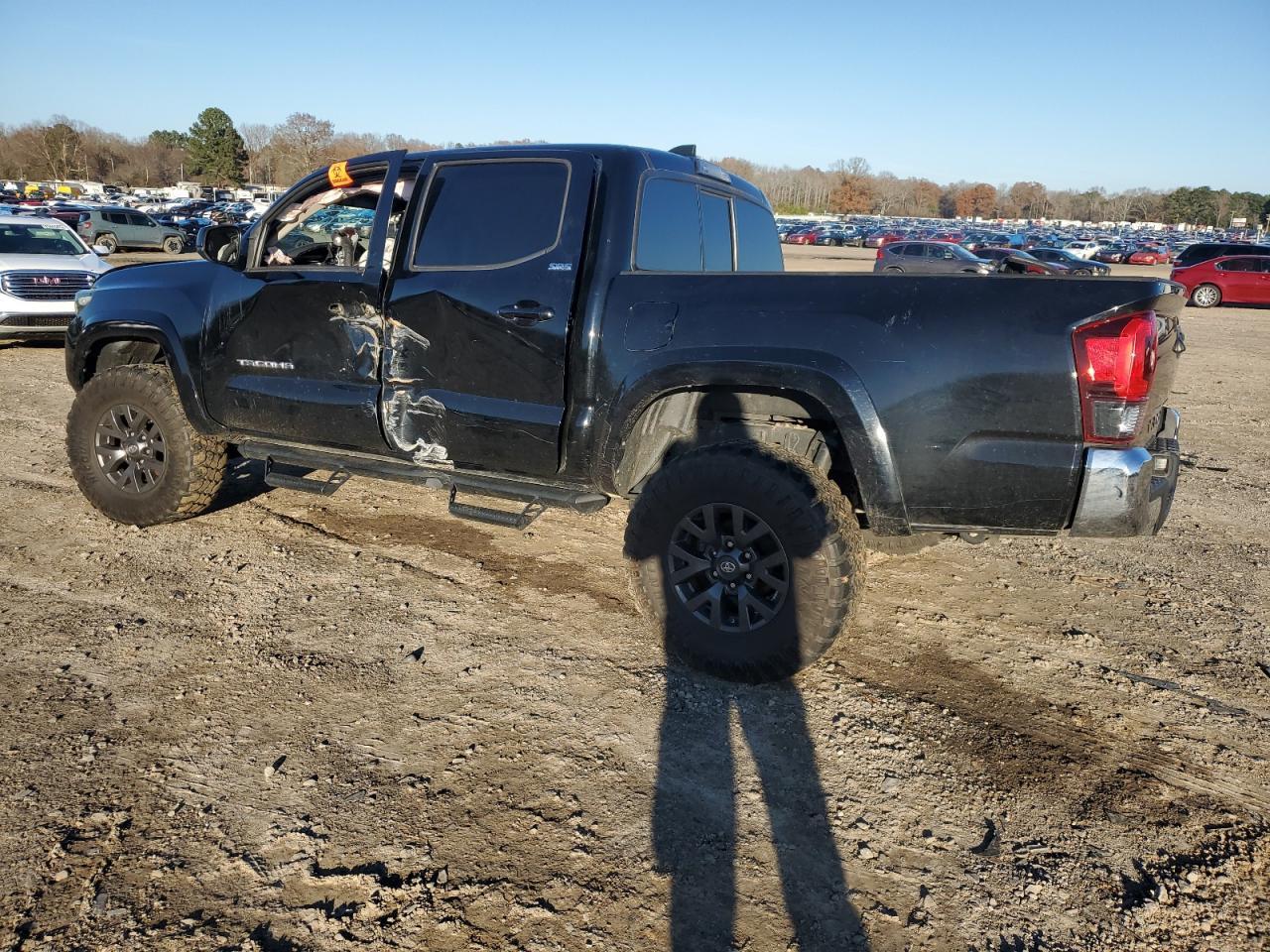 2020 TOYOTA TACOMA DOU - Image 2