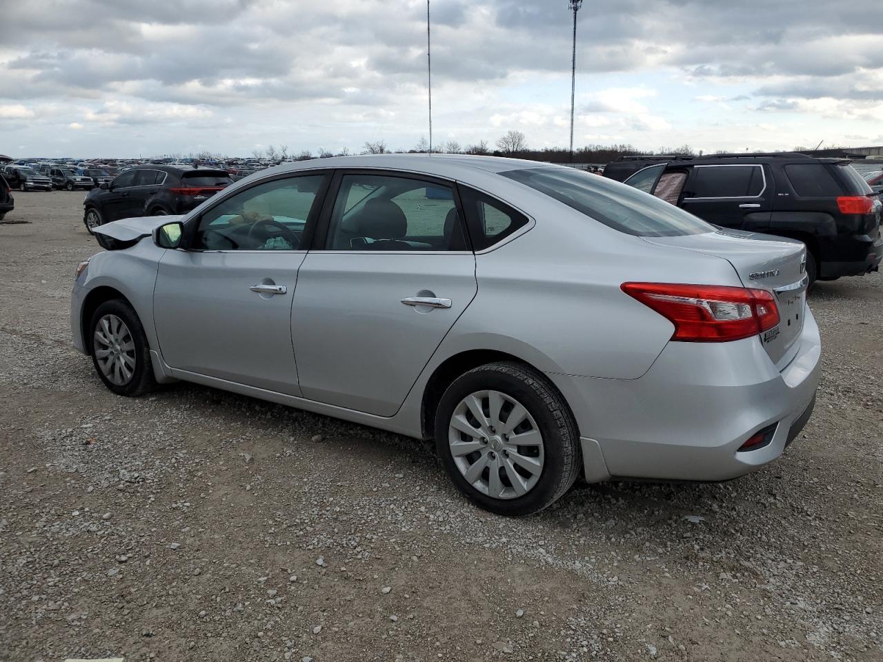 2017 NISSAN SENTRA S - Фото 2