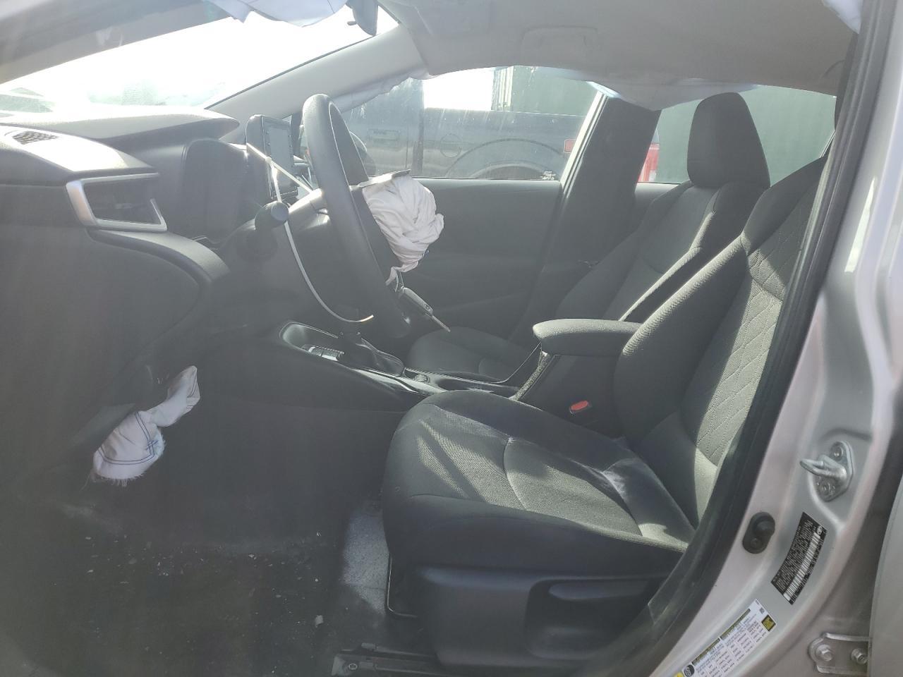 2022 TOYOTA COROLLA LE - Фото 7