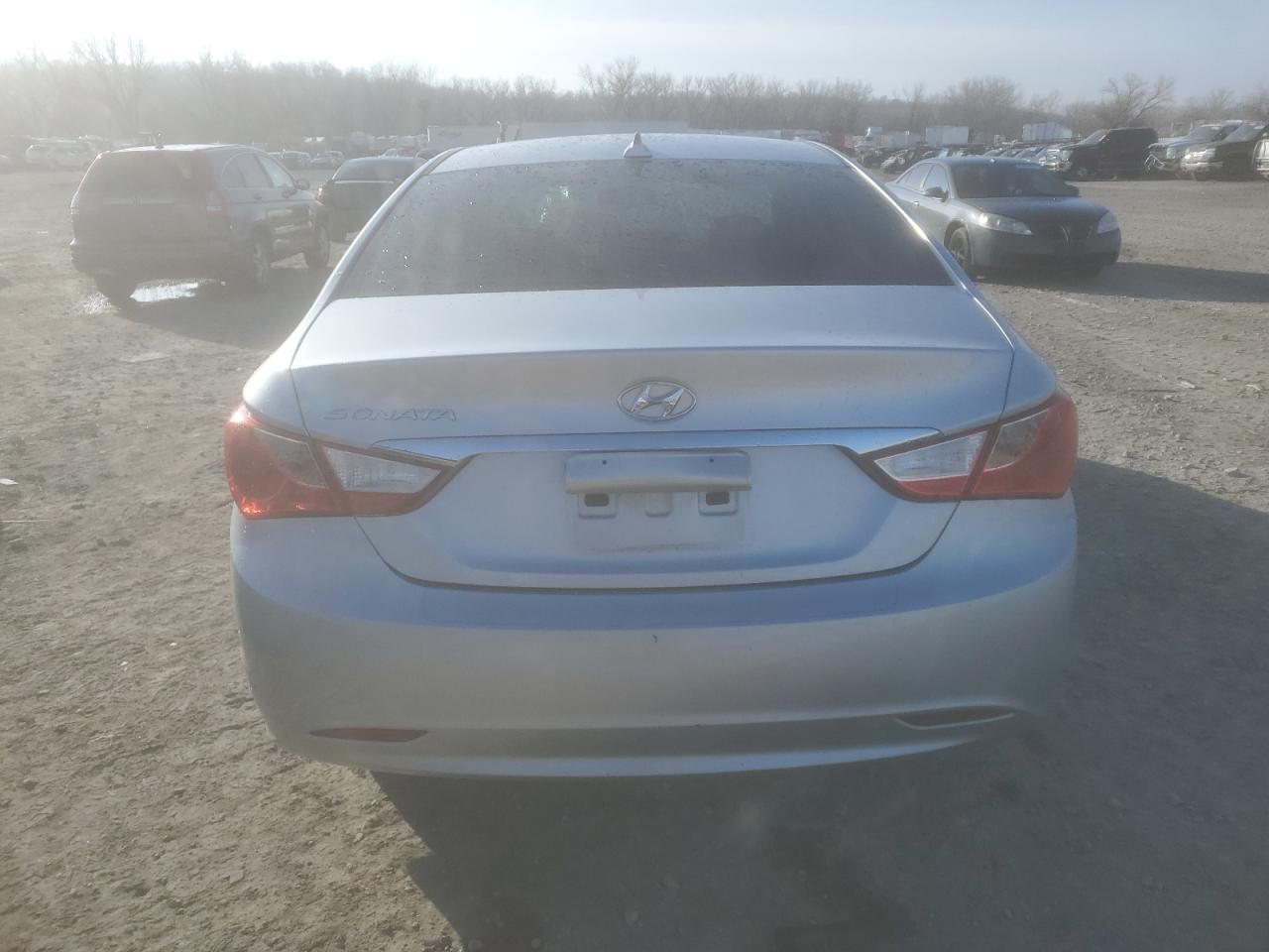 2013 HYUNDAI SONATA GLS - Фото 6