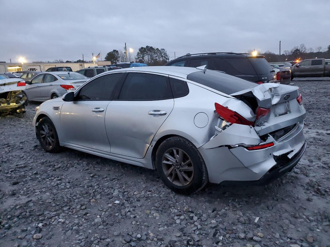2019 KIA OPTIMA LX - Фото 2