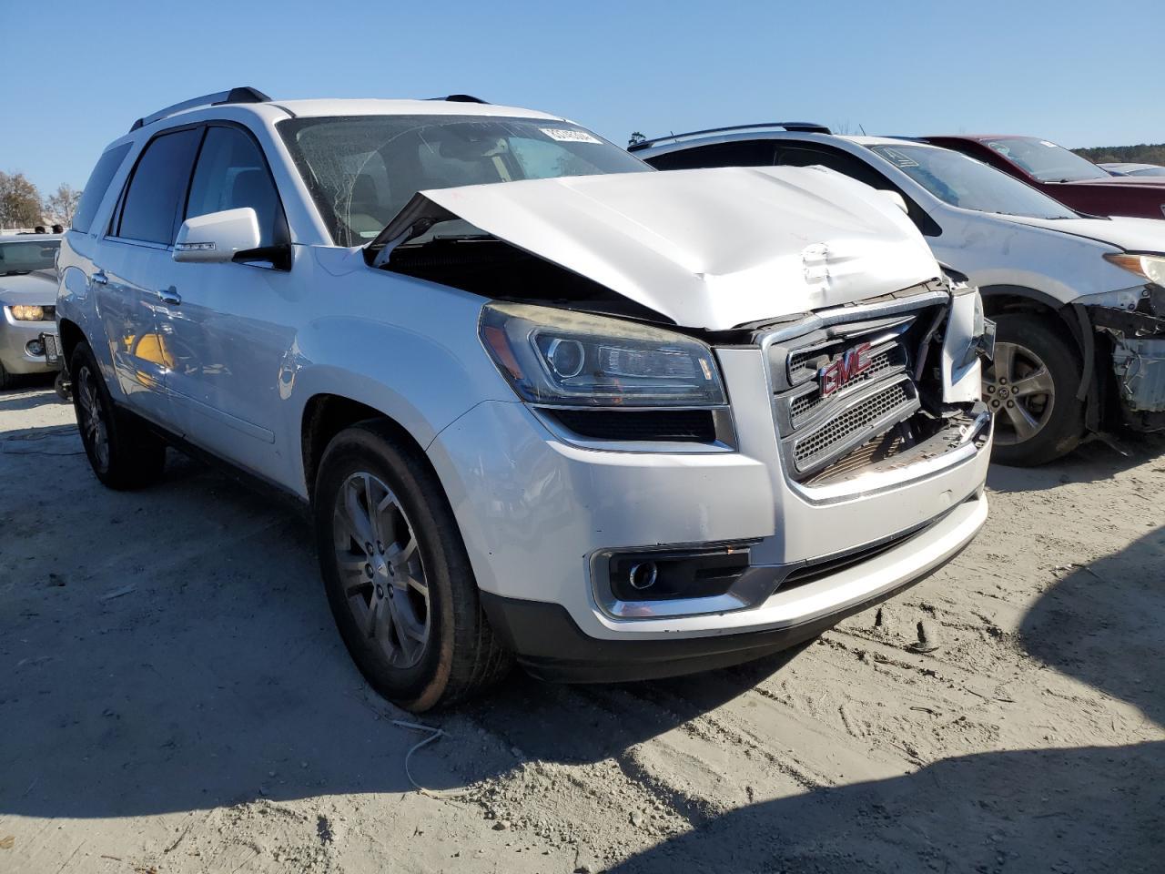 2016 GMC ACADIA SLT - Image 4