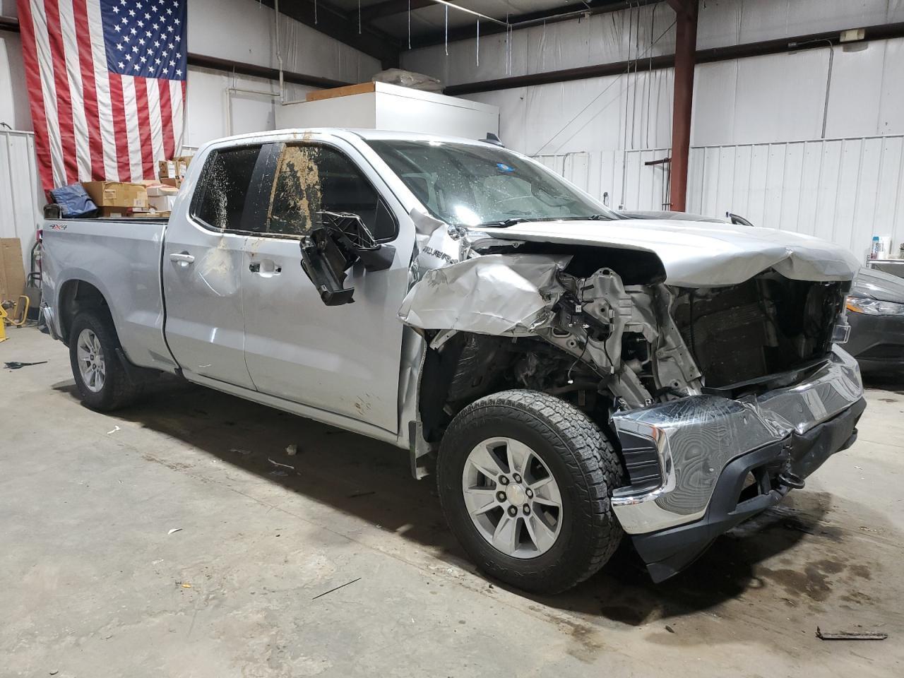 2020 CHEVROLET SILVERADO - Фото 4