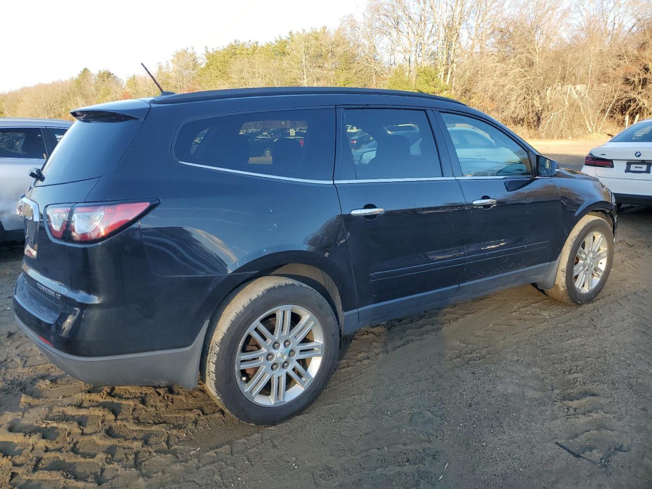 2015 CHEVROLET TRAVERSE L - Image 3