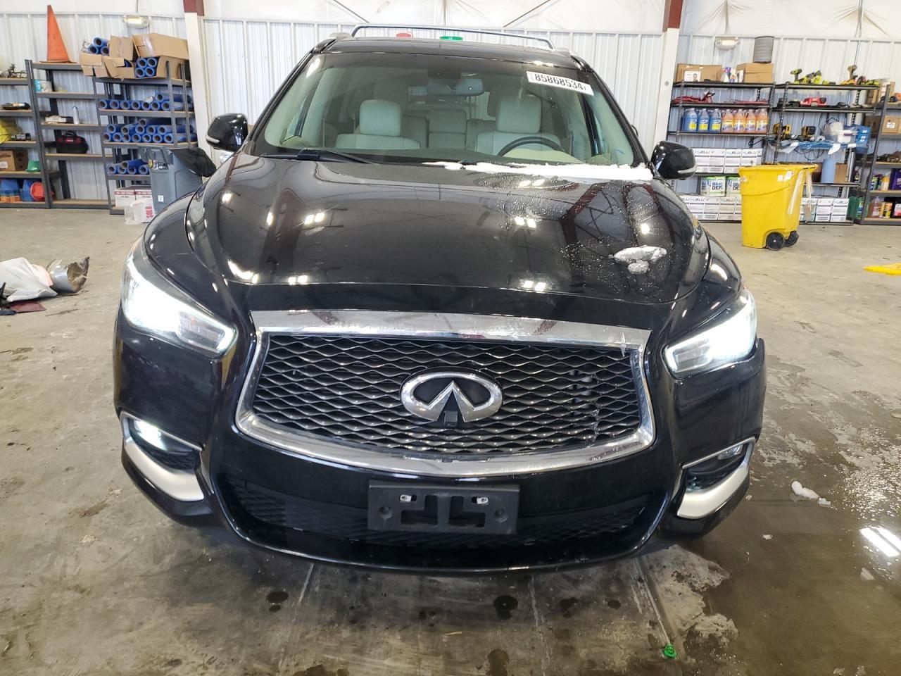 2016 INFINITI QX60 - Image 5
