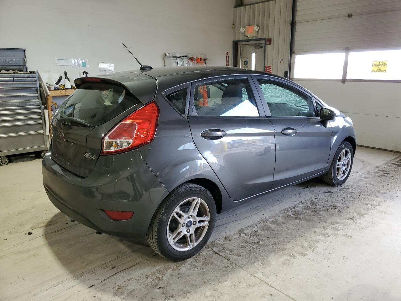 2019 FORD FIESTA SE - Image 3