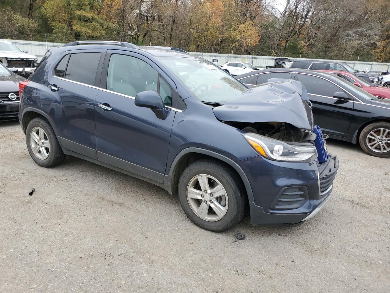 2018 CHEVROLET TRAX 1LT - Image 4