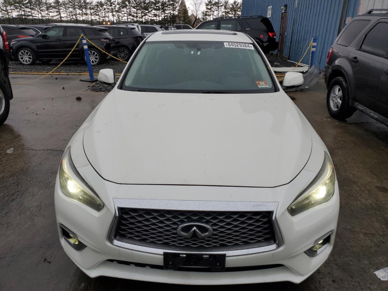 2018 INFINITI Q50 LUXE - Фото 5