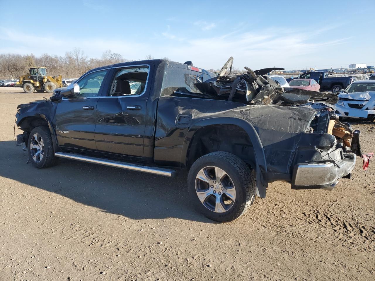 2019 RAM 1500 LARAM - Фото 2