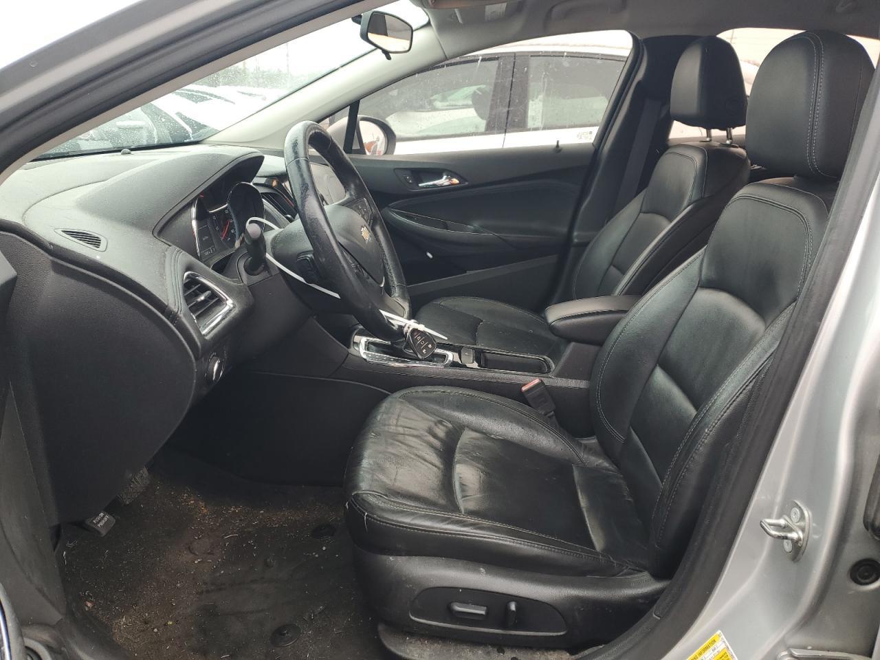 2017 CHEVROLET CRUZE PREM - Image 7