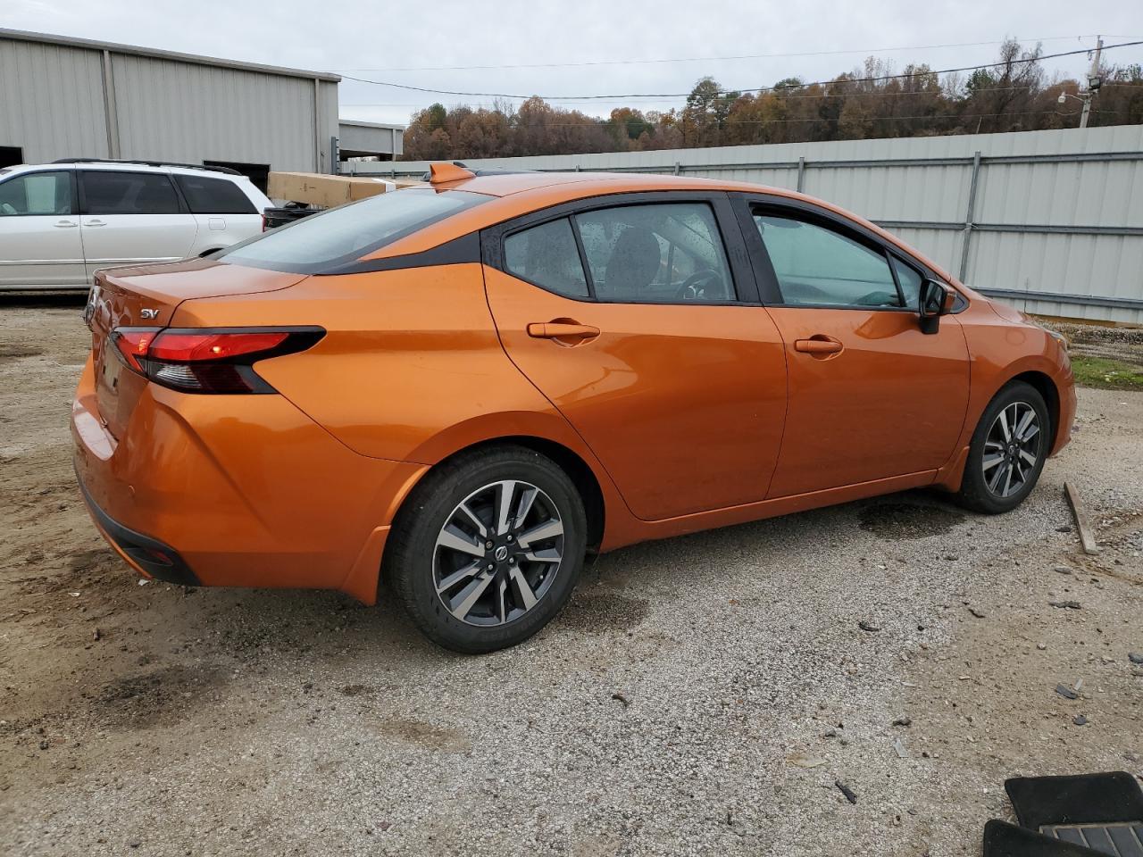 2021 NISSAN VERSA SV - Image 3