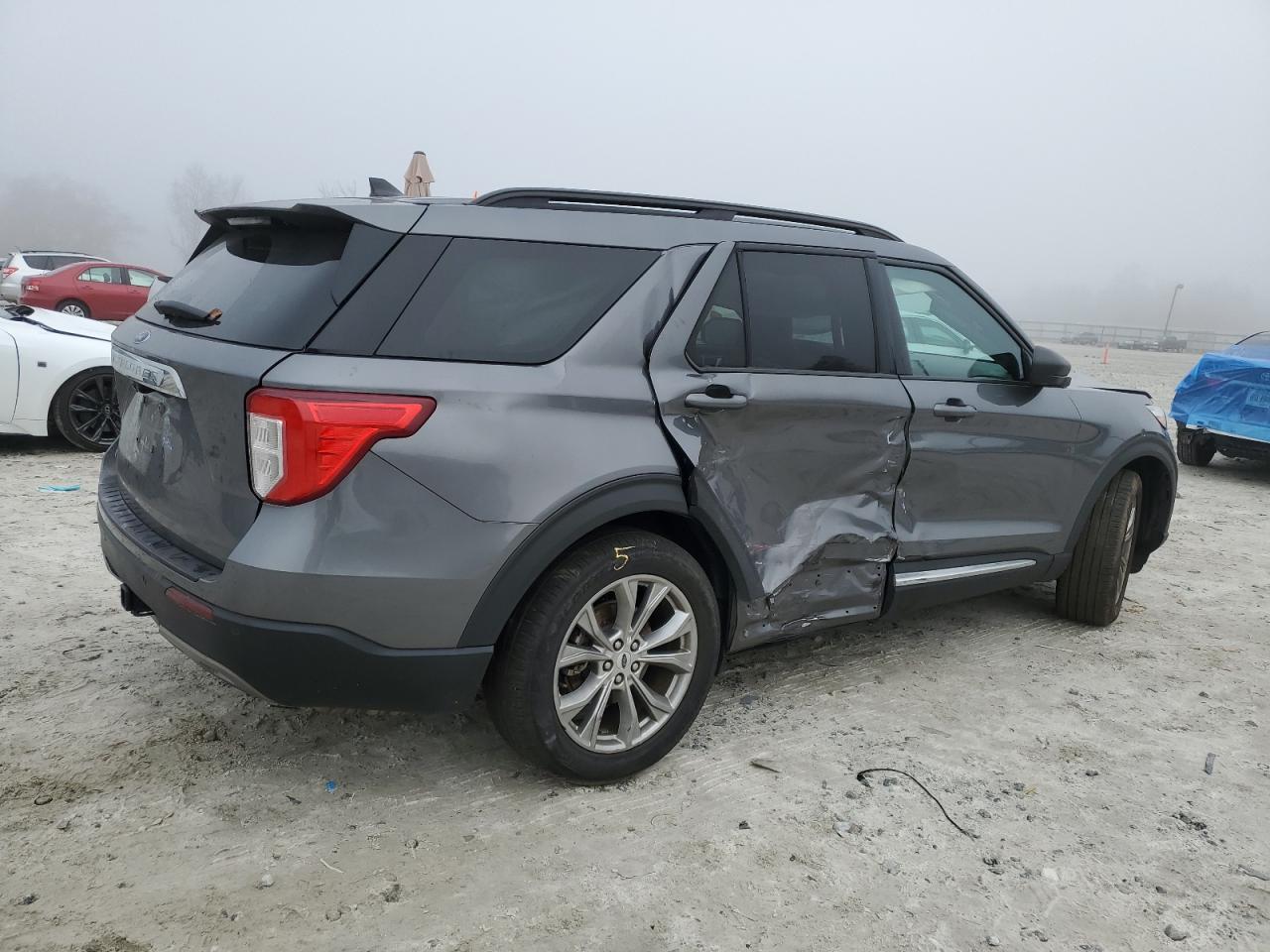 2022 FORD EXPLORER X - Image 3