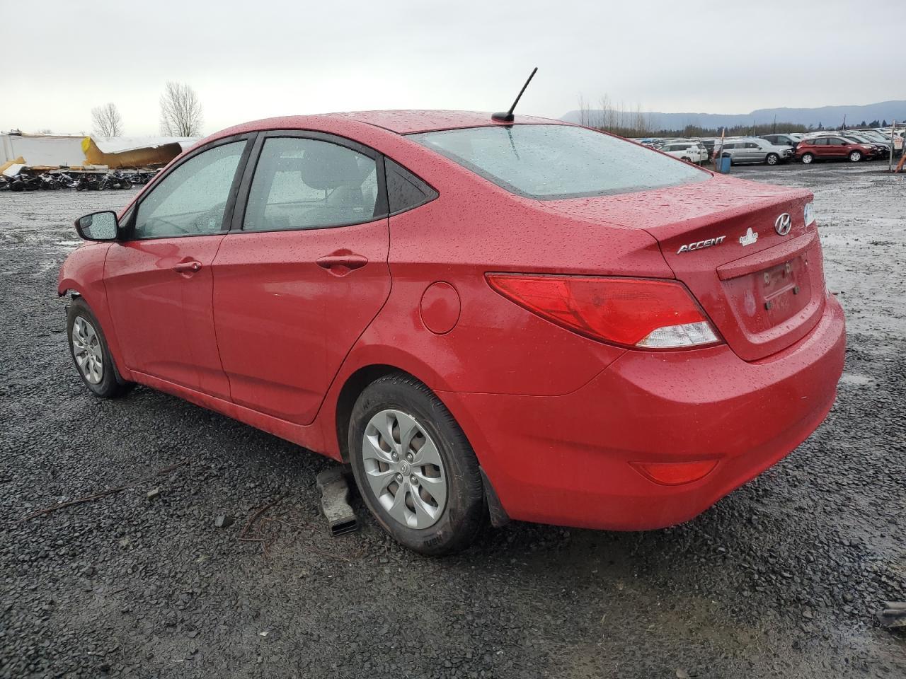 2016 HYUNDAI ACCENT SE - Фото 2
