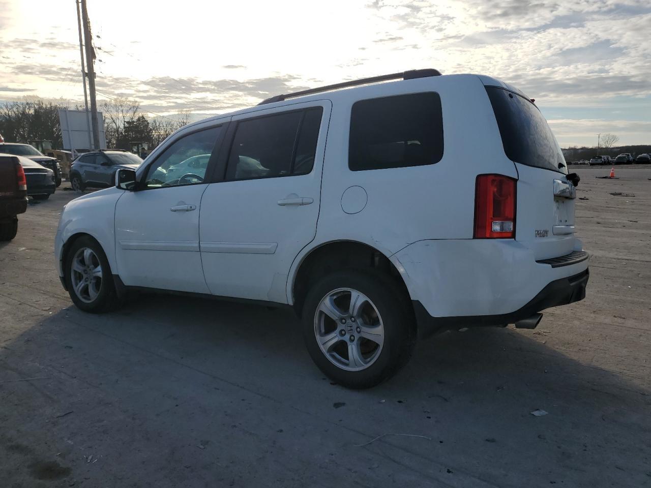 2015 HONDA PILOT EXL - Фото 2