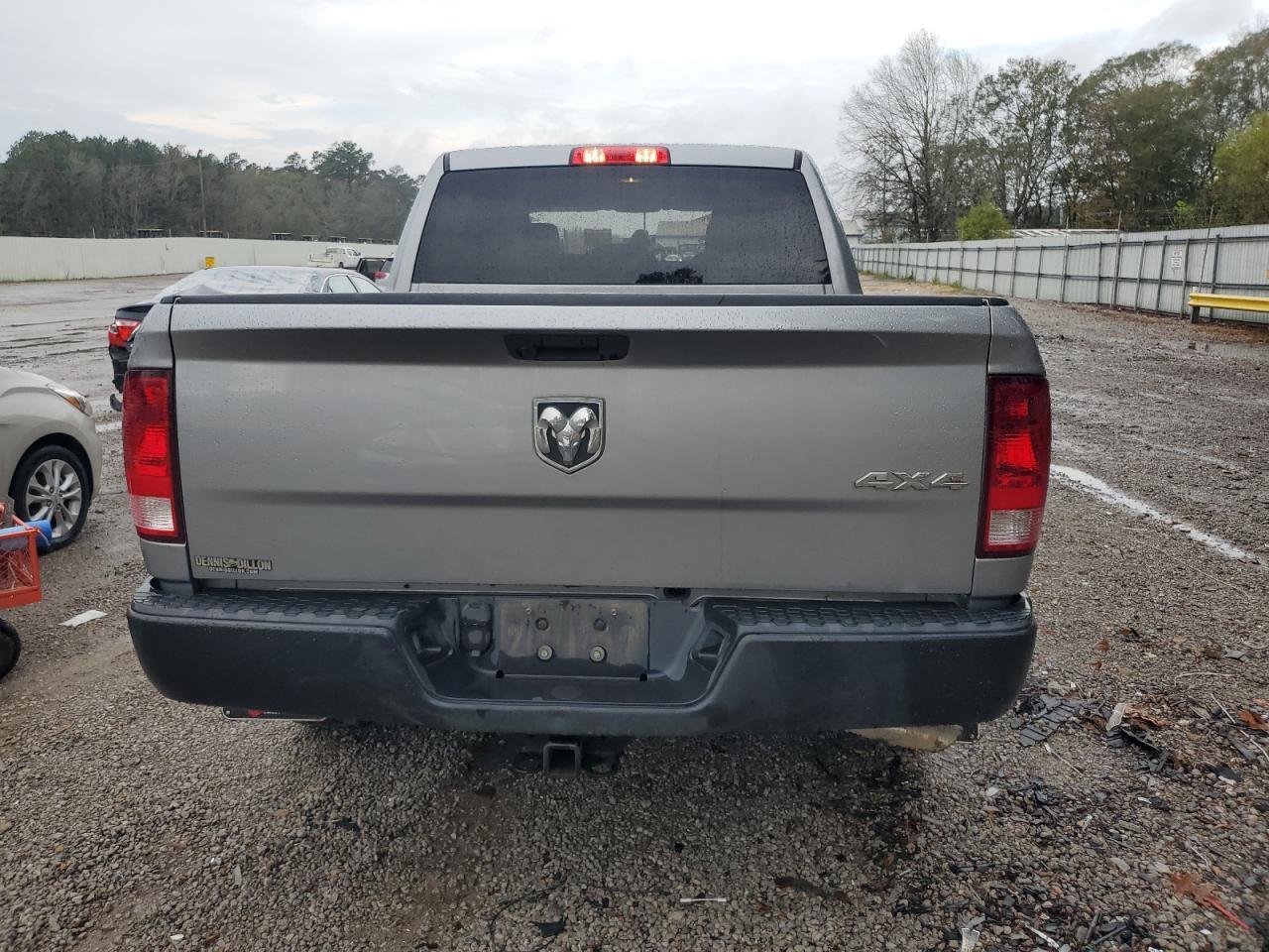 2019 RAM 1500 CLASS - Фото 6