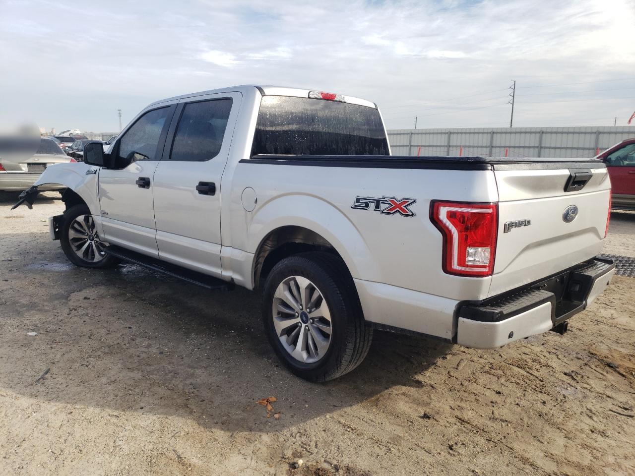 2017 FORD F150 SUPER - Фото 2