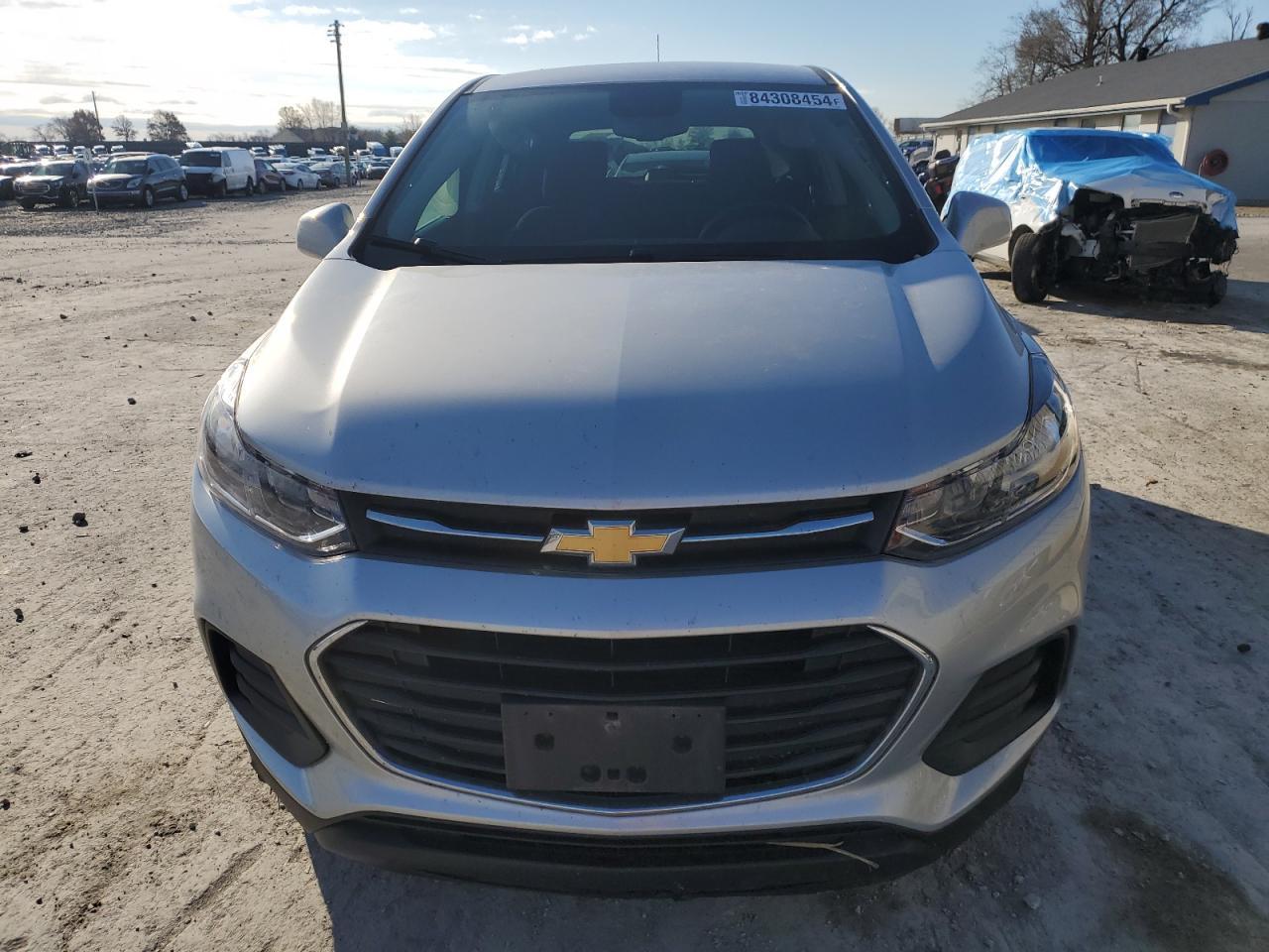 2021 CHEVROLET TRAX LS - Image 5