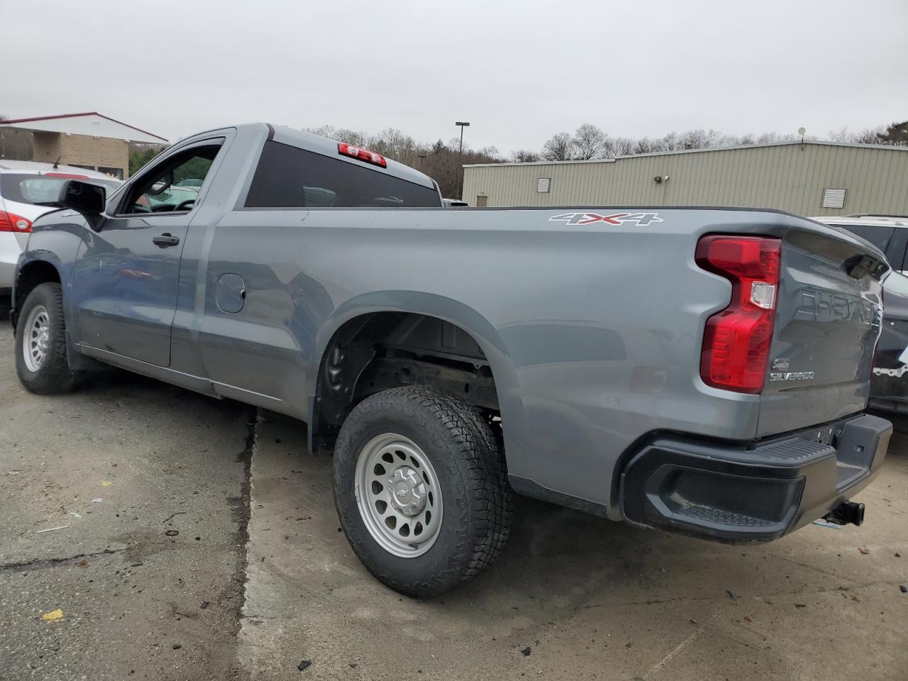 2021 CHEVROLET SILVERADO - Фото 2