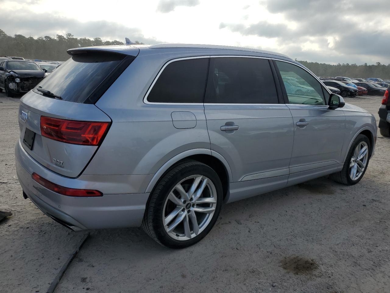 2017 AUDI Q7 PRESTIG - Фото 3