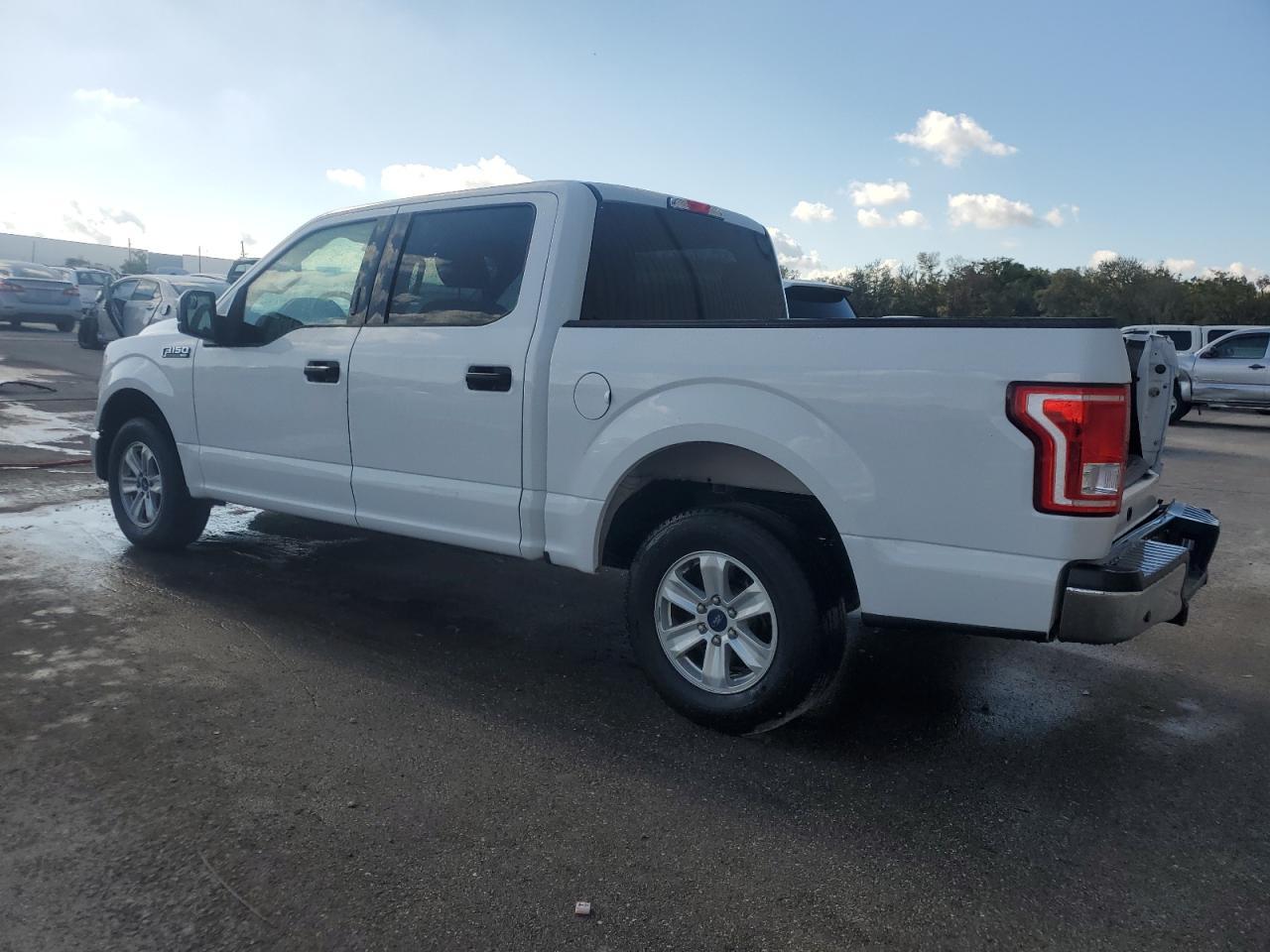 2017 FORD F150 SUPER - Image 2