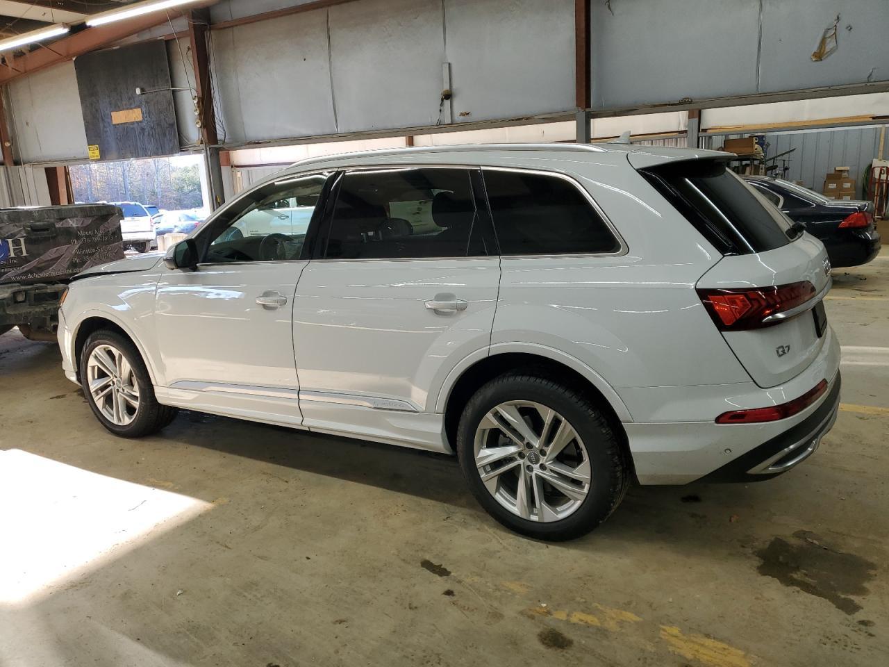 2021 AUDI Q7 PREMIUM - Image 2