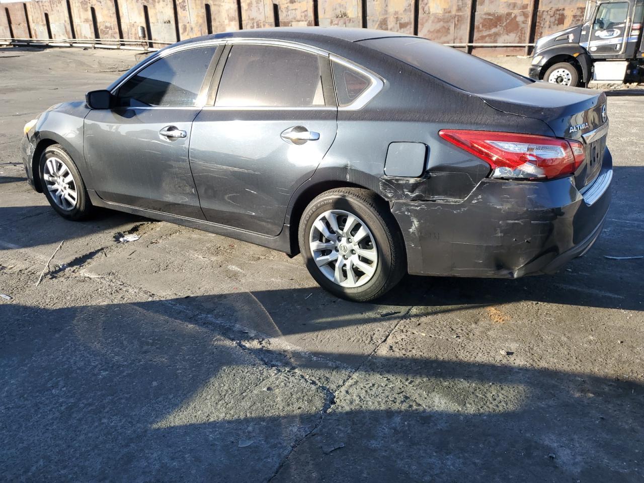 2016 NISSAN ALTIMA 2.5 - Image 2
