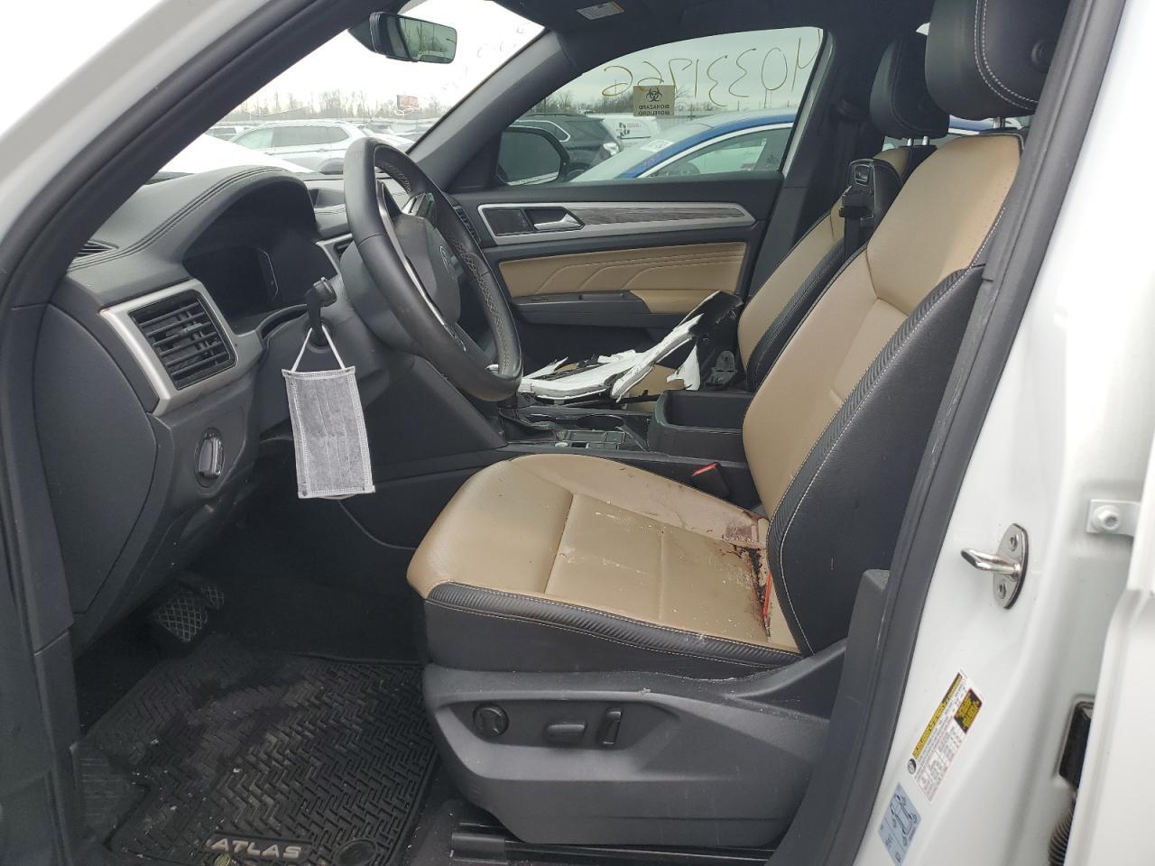 2022 VOLKSWAGEN ATLAS CROS - Фото 7