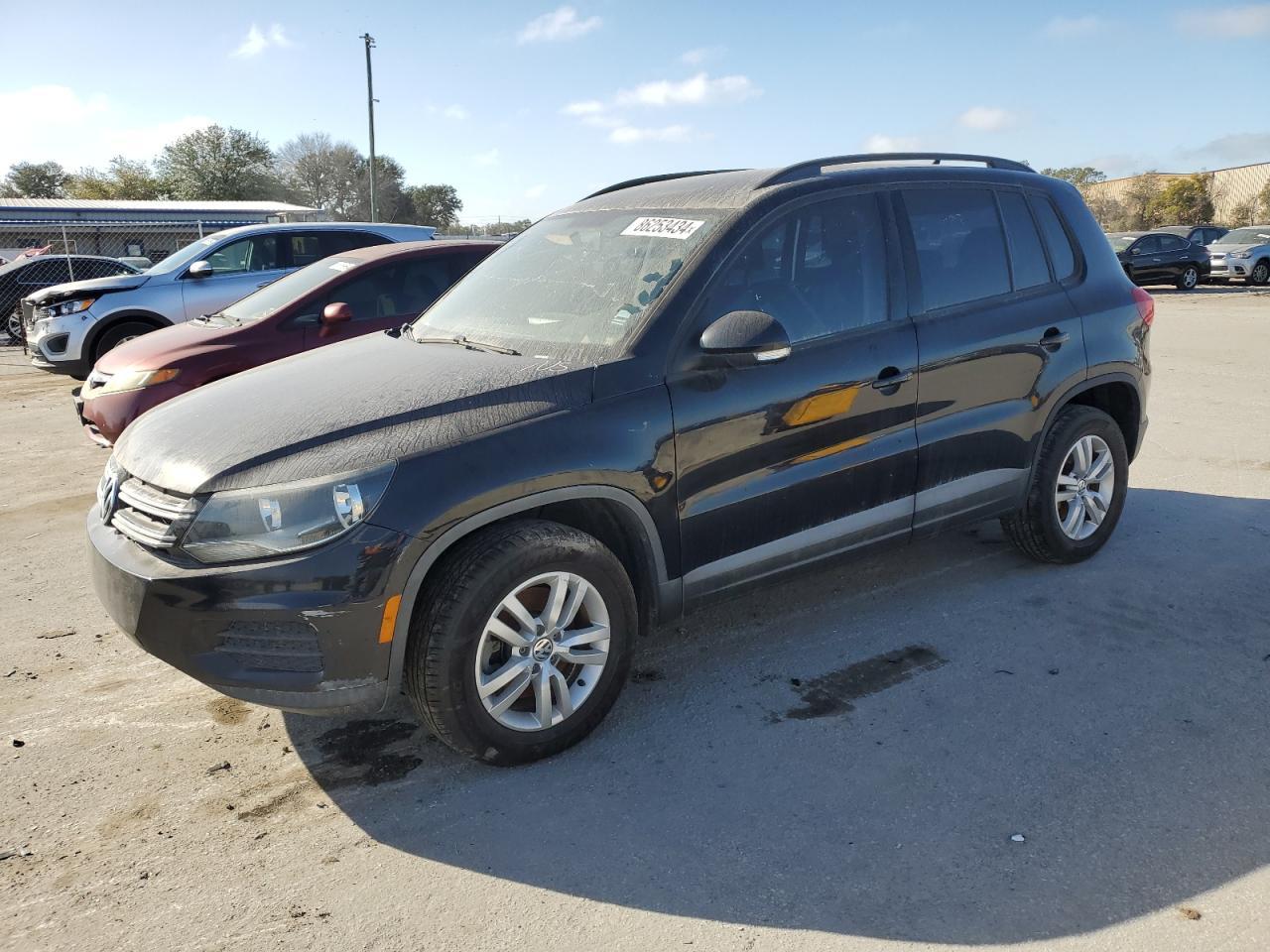 2015 VOLKSWAGEN TIGUAN S